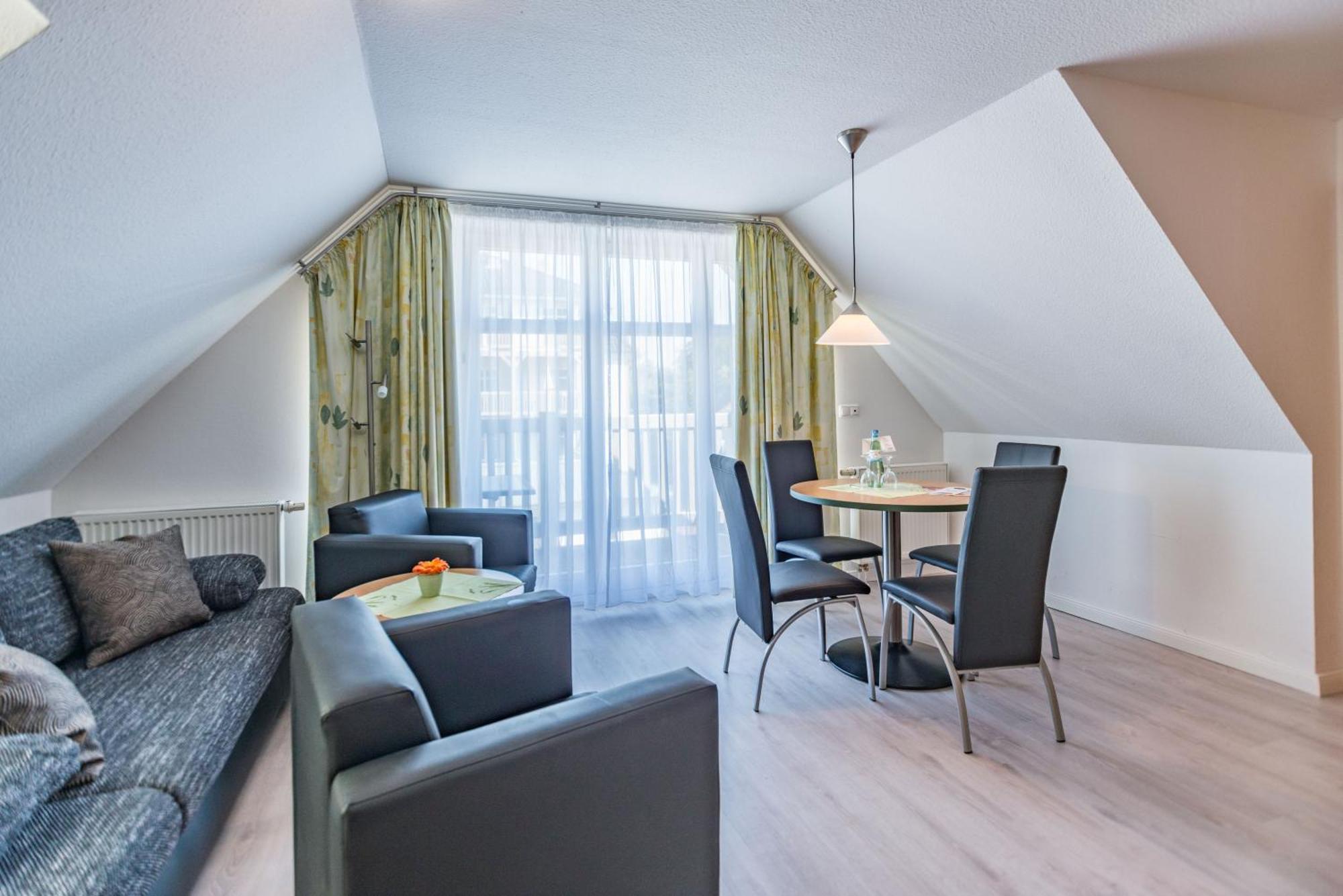 Am Weststrand Apartmenthaus Waldeck Kühlungsborn Dış mekan fotoğraf