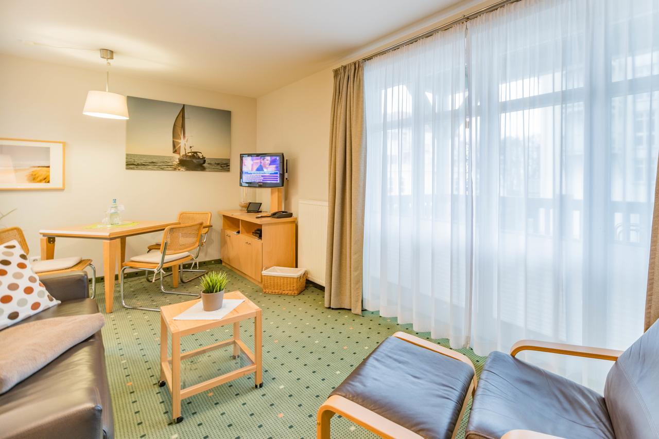 Am Weststrand Apartmenthaus Waldeck Kühlungsborn Dış mekan fotoğraf